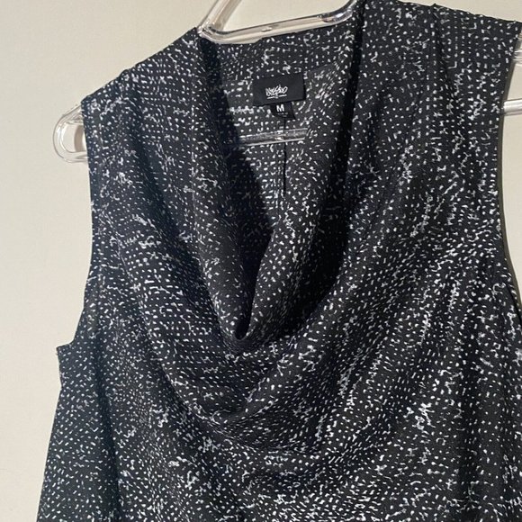 Mossimo Sleeveless Blouse M Black White Abstract Print Cowl Drape Neckline - Picture 2 of 9